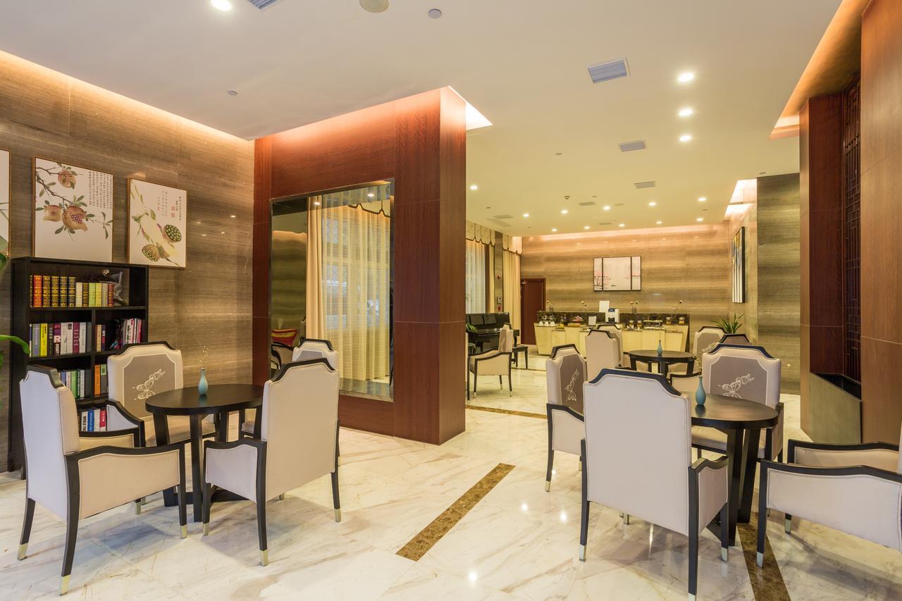 Metropolo Jinjiang Xuzhou Railway Station Suning Plaza Chudu Hotel Bagian luar foto