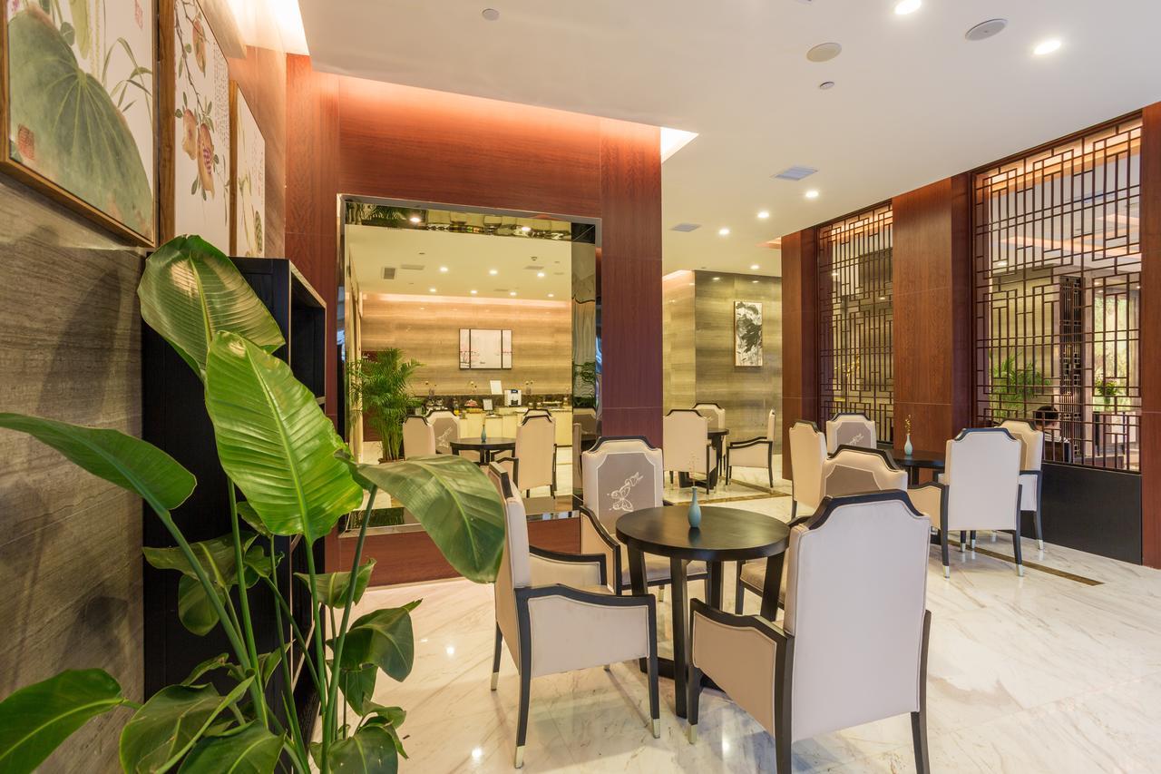 Metropolo Jinjiang Xuzhou Railway Station Suning Plaza Chudu Hotel Bagian luar foto
