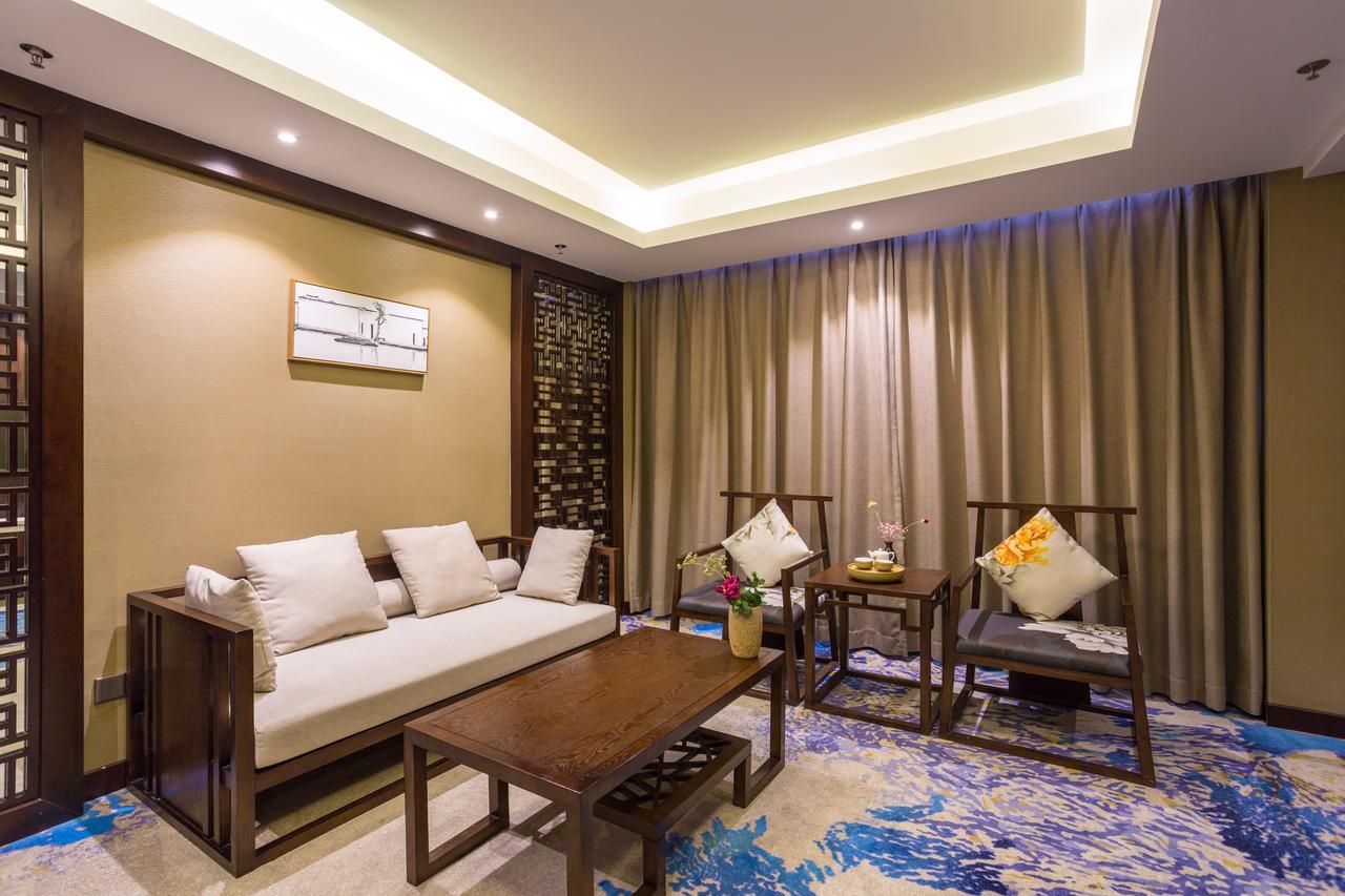 Metropolo Jinjiang Xuzhou Railway Station Suning Plaza Chudu Hotel Bagian luar foto