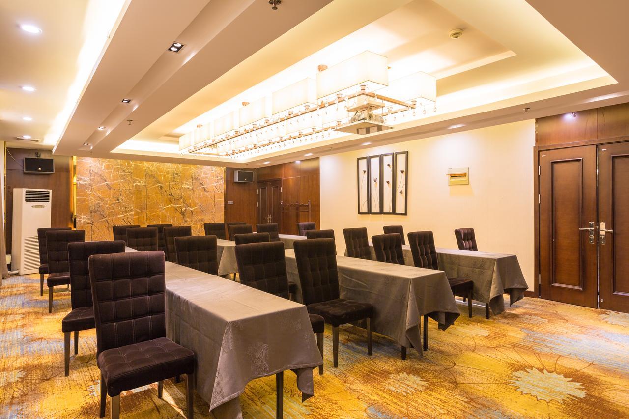 Metropolo Jinjiang Xuzhou Railway Station Suning Plaza Chudu Hotel Bagian luar foto